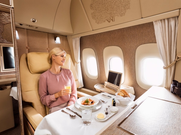 Первый класс в Emirates стал ещё круче: авиакомпания предлагает пассажирам отдельные комнаты в самолете