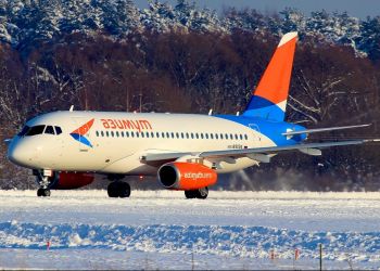 Авиакомпания «Азимут» запускает рейс из Астрахани в Минводы