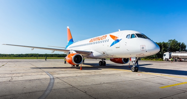 "Азимут" увеличит количество авиабилетов за 888 рублей и откроет рейсы в Санкт-Петербург