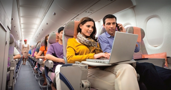 Власти выделят новые частоты для скоростного интернета в самолетах