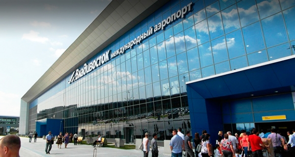 Аэропорт Владивостока назвал пунктуальные авиакомпании