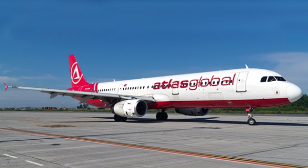 Поломка самолета Atlasglobal привела к серии задержек рейсов