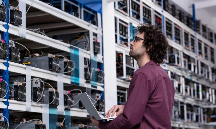 Доходы майнеров биткоина стабилизировались после халвинга