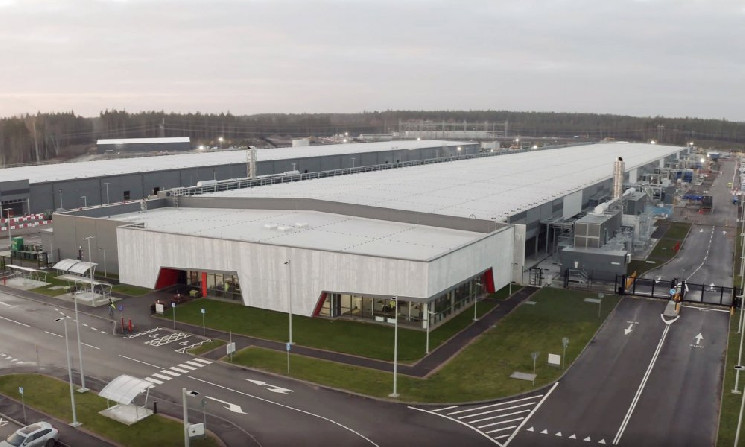 Акции биткоин-майнеров упали после того, как Microsoft отказалась от планов строительства новых ЦОДов