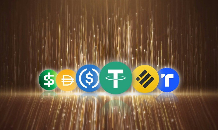 VanEck: «У стейблкоинов свой бычьий рынок, Ethereum и Solana буксуют»