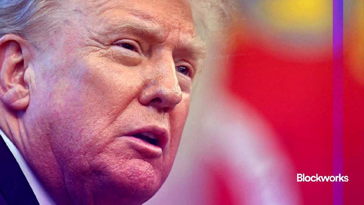 Торговая война: почему Трамп ввел пошлины в 2025 году и какие цели он преследует?